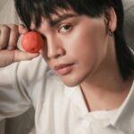 Ảnh Nguyễn Trần Trung Quân ngầu ánh nhìn đầy cá tính