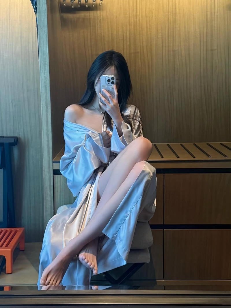 Ảnh gái xinh Việt Nam với vẻ đẹp trẻ trung nổi bật