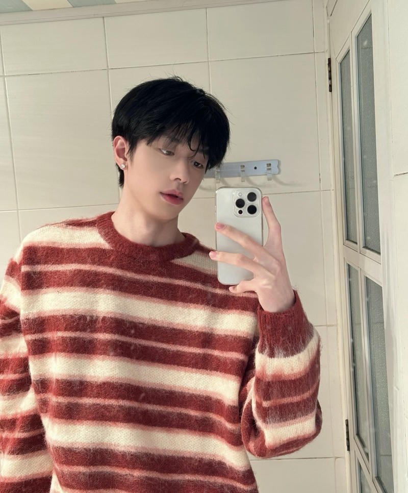 Ánh nhìn hiền lành chuẩn ảnh trai đẹp cute