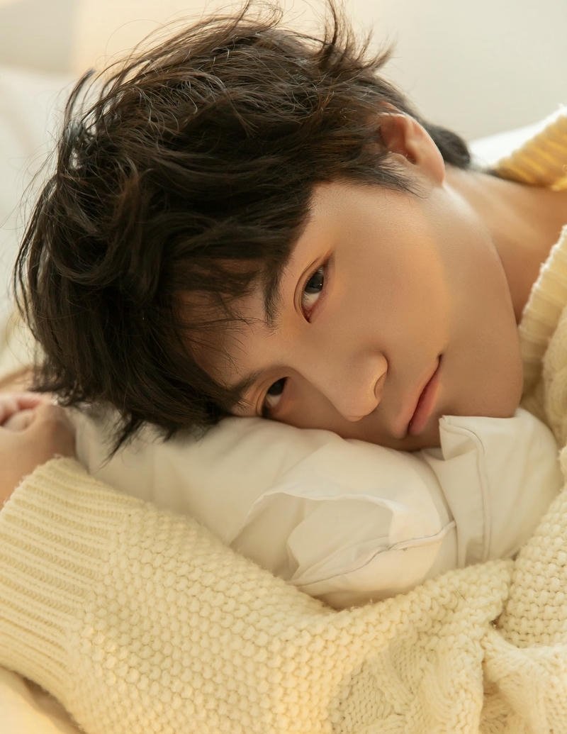 Ánh sáng làm nổi bật gương mặt ảnh trai đẹp 2k10