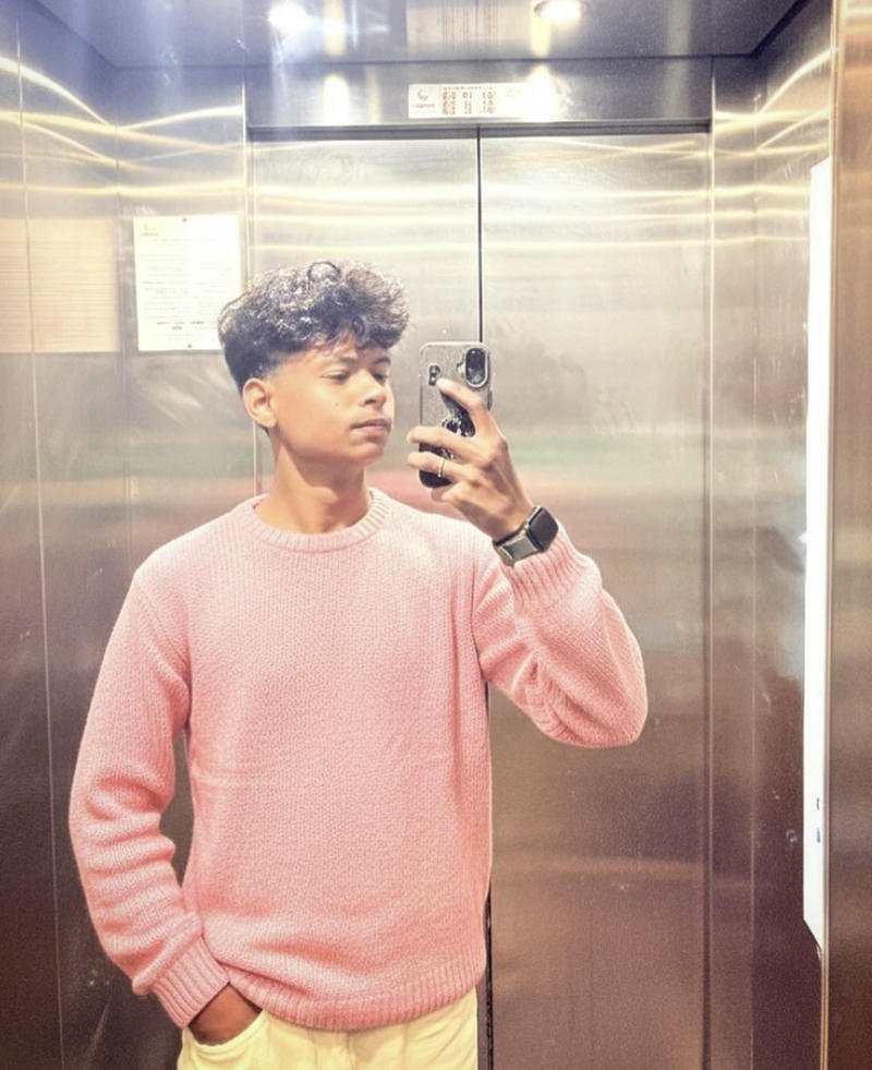 Ảnh trai Ấn Độ đẹp nam tính phong thái trưởng thành