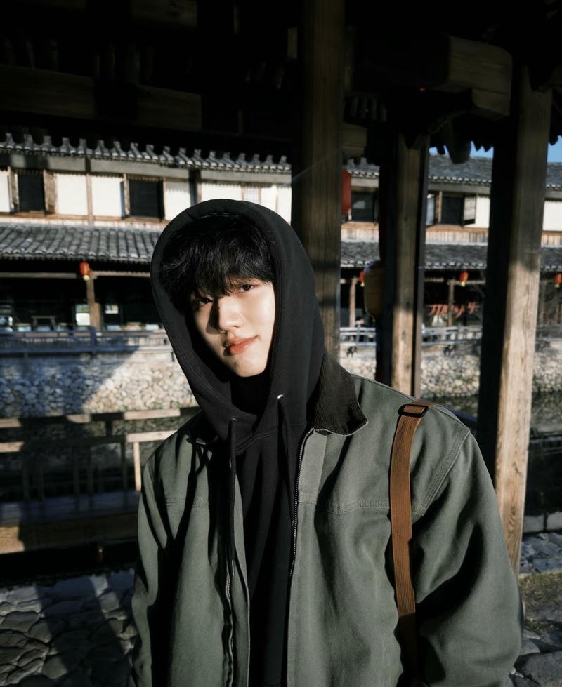 Anh trai Douyin phong cách hiện đại gương mặt thu hút