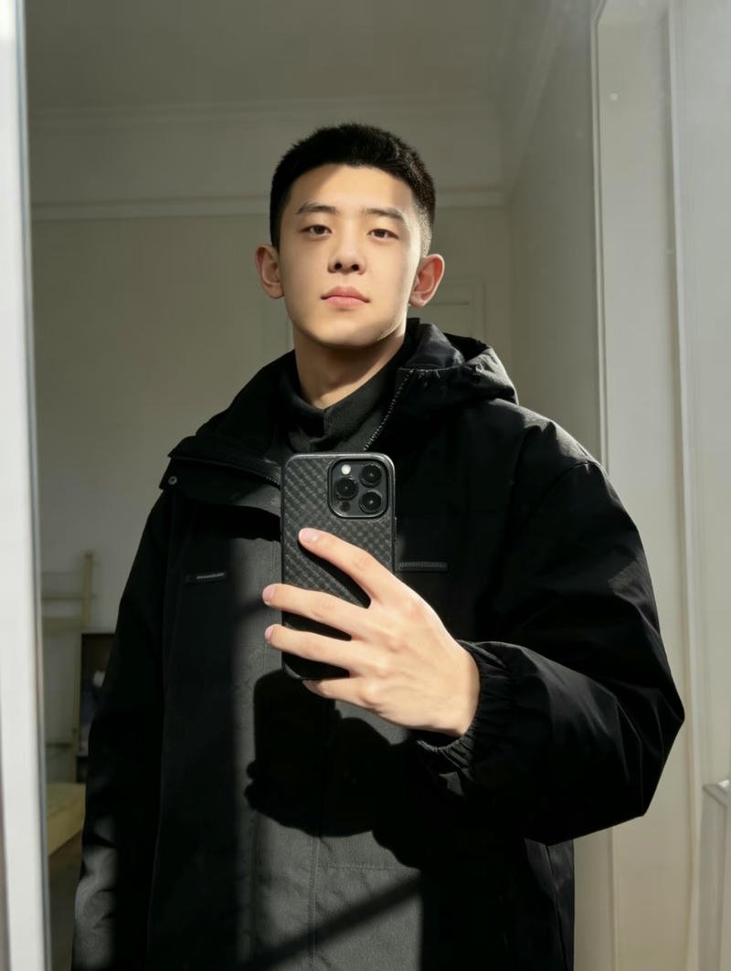 Ảnh trai Trung Quốc gương mặt tóc ngắn