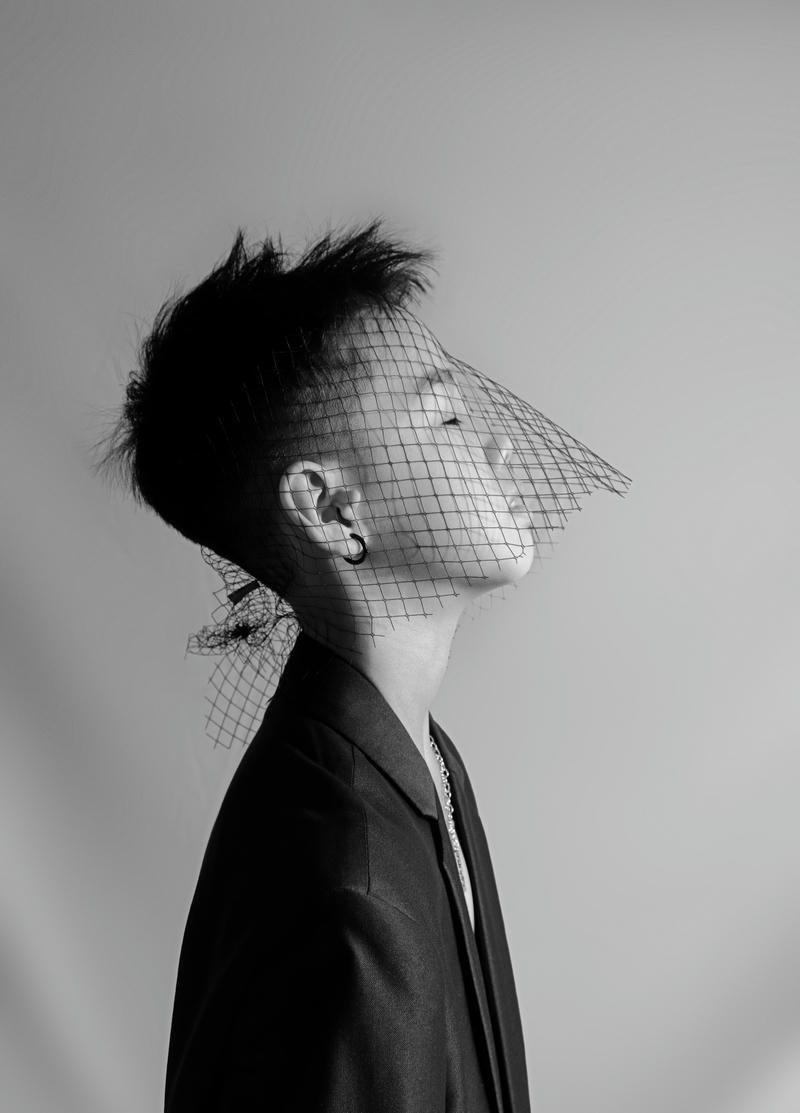 Ảnh trai đẹp 10 tuổi ánh mắt rõ nét nổi bật