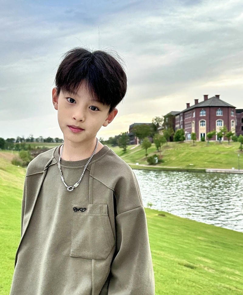 Ảnh trai đẹp 13 tuổi non nớt nhất