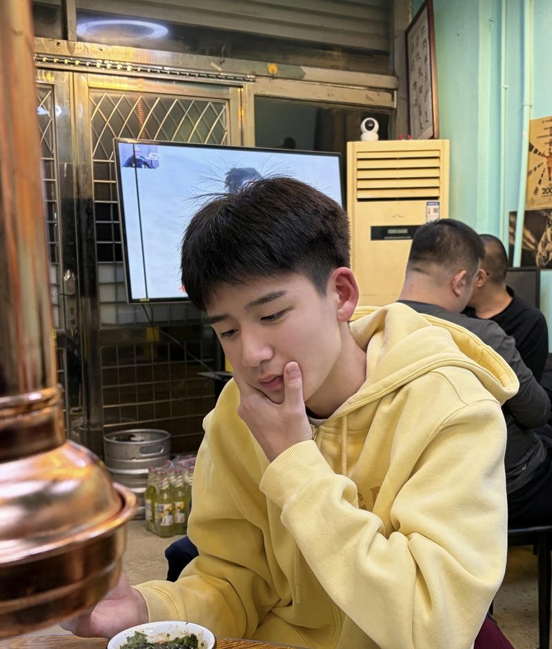 Ảnh trai đẹp 2k11 với phong cách giản dị nhưng thu hút