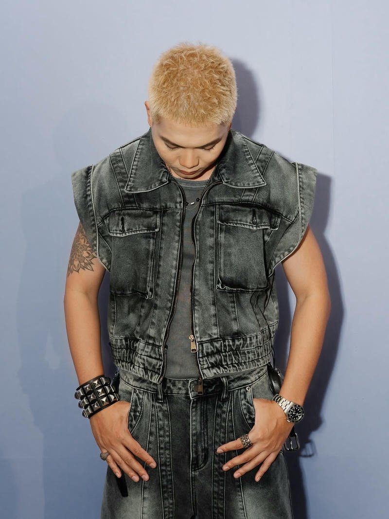 Biểu cảm lạnh lùng của BigDaddy cực cuốn hút