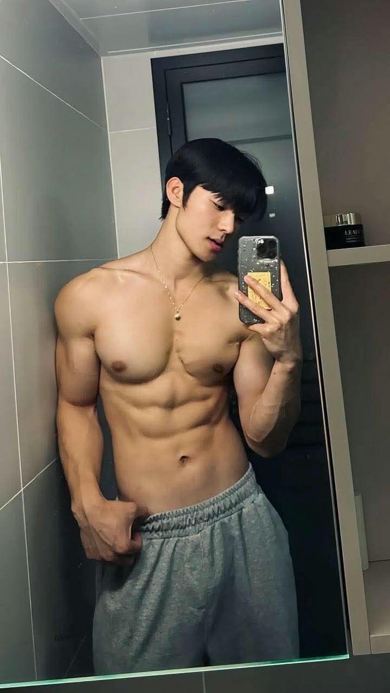 Bộ sưu tập hình ảnh trai đẹp 6 múi chất lượng cao