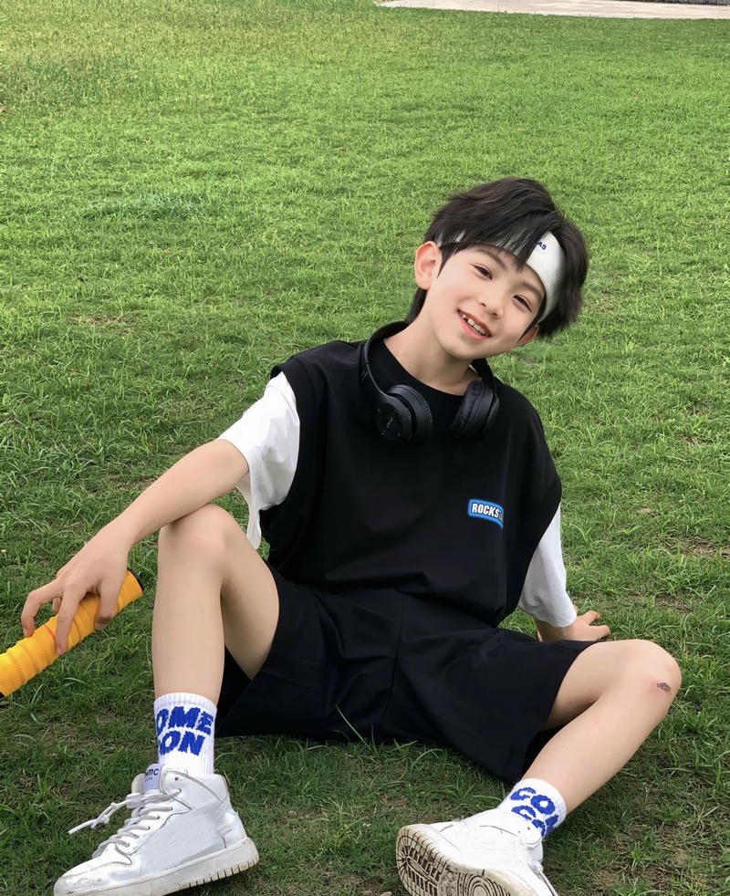 Bức hình trai đẹp 14 tuổi mái tóc gọn nét tự nhiên