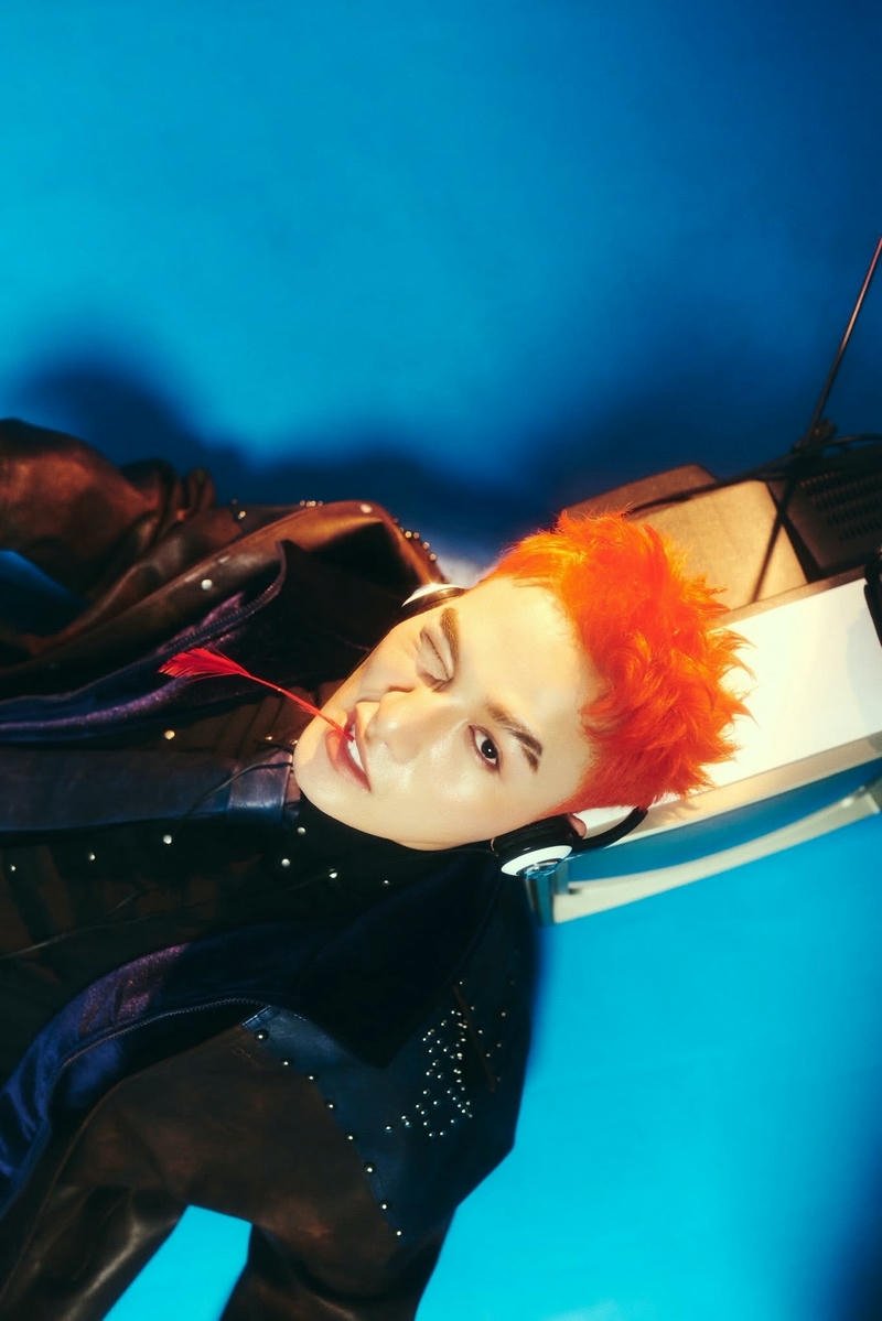 Chân dung Ali Hoàng Dương với ánh sáng nghệ thuật