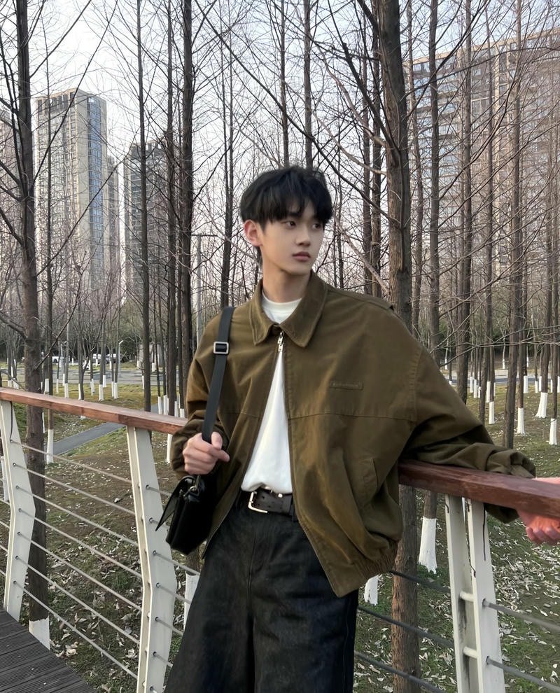 Chàng trai Douyin phong cách cuốn hút ánh mắt mạnh