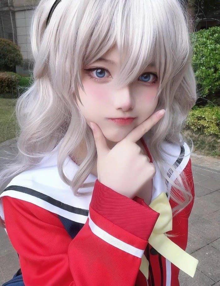 Cosplay anime nữ với tạo hình nhân vật anime cute