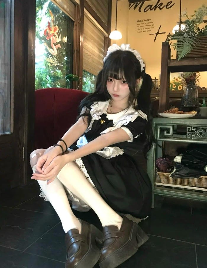 Cosplay hầu gái sexy phù hợp làm hình nền