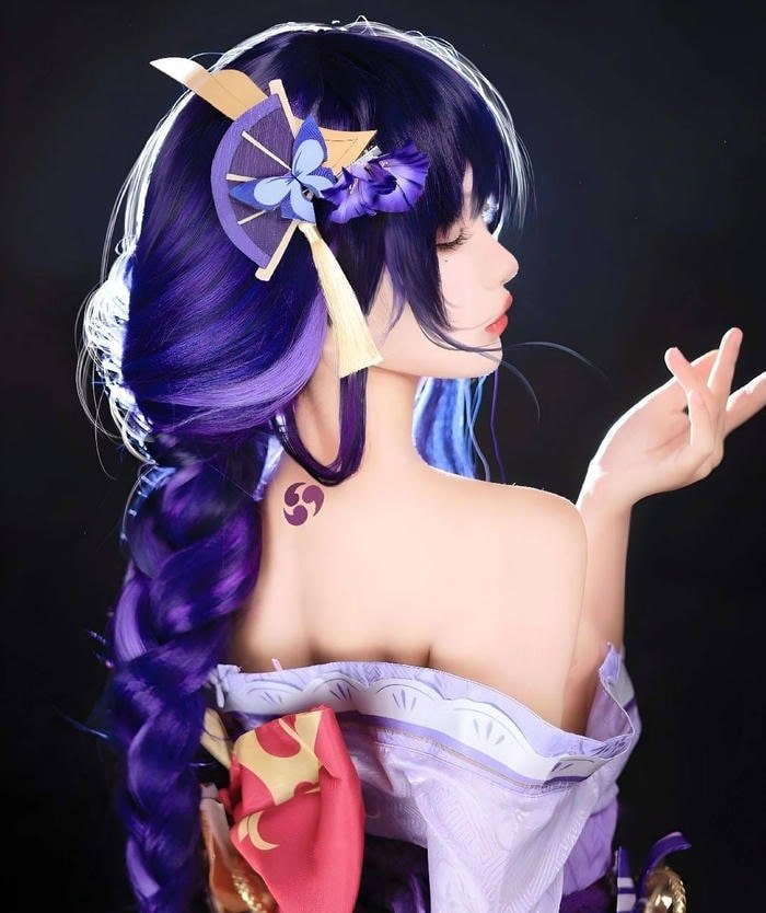 Gái cosplay 3D với concept hiện đại độc đáo