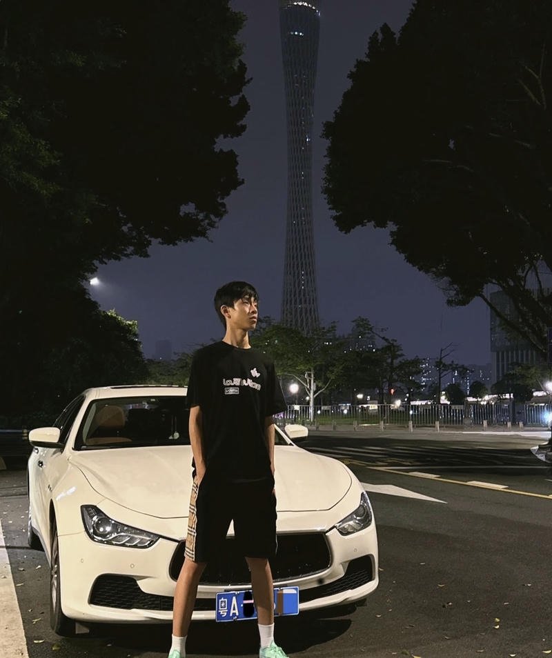 Gương mặt nam sinh sáng trong ảnh trai đẹp 2k13