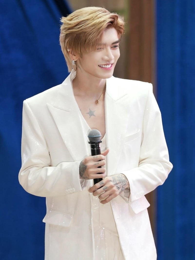 Gương mặt sáng rõ trong ảnh BB Trần cuốn hút