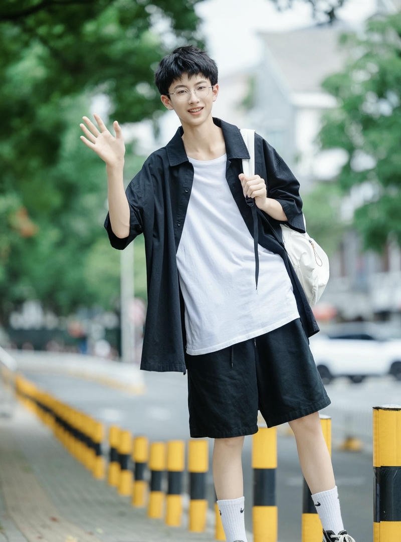 Gương mặt thanh tú của nam sinh ảnh trai đẹp 2k10