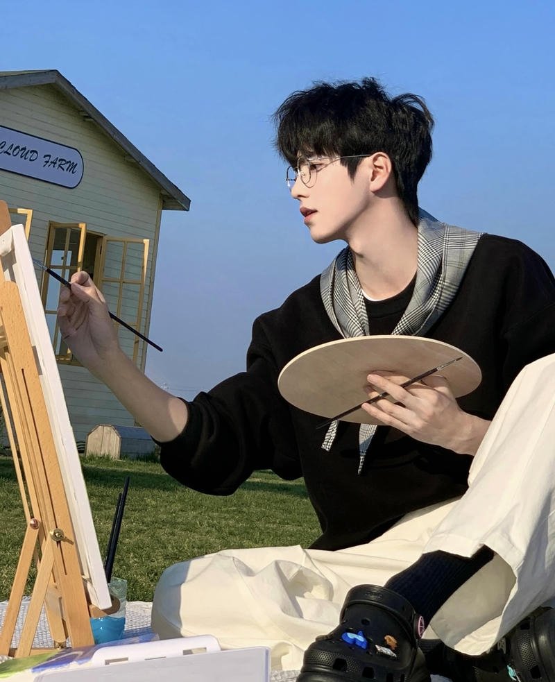 Gương mặt thư sinh của nam sinh tuổi teen nổi bật trong ảnh trai đẹp 2k7