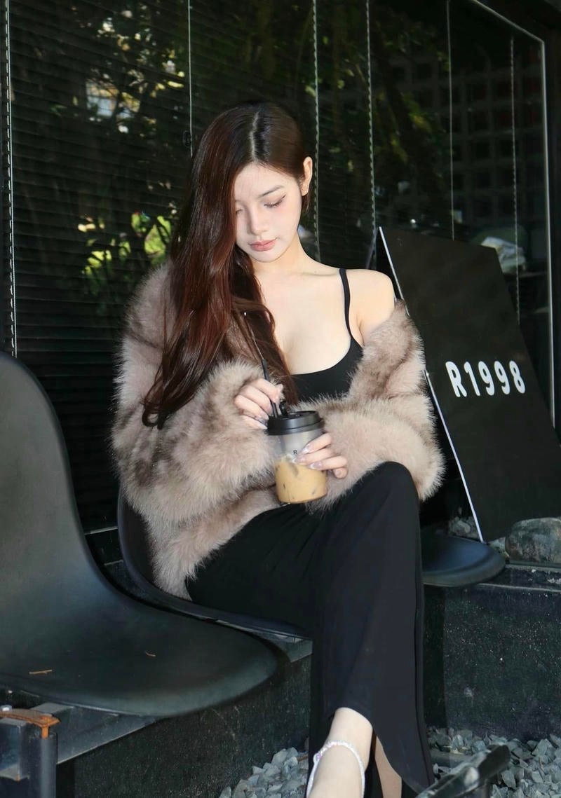 Hình ảnh gái xinh mlem trong bộ ảnh chân dung