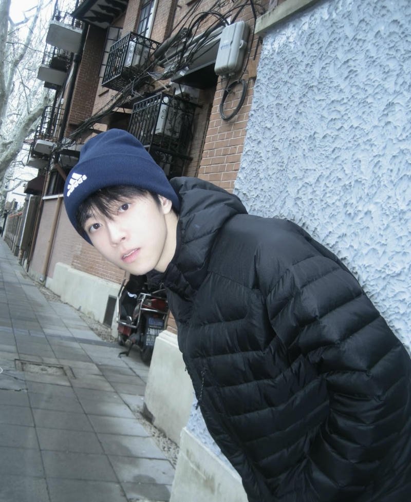 Hình ảnh trai Douyin ánh nhìn cuốn hút phong thái trầm tĩnh