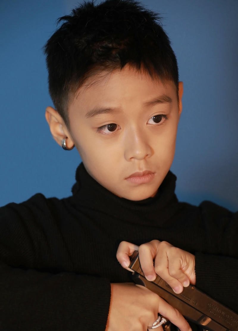 Hình ảnh trai đẹp 10 tuổi gương mặt trẻ nét tự nhiên