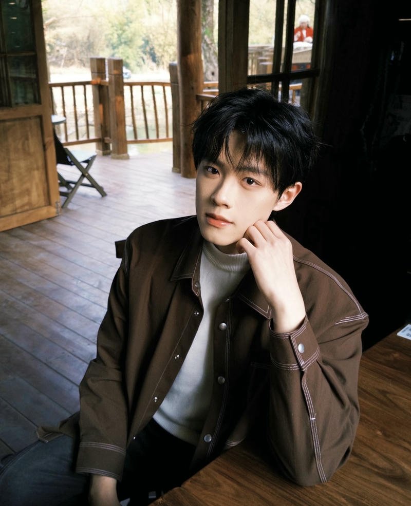 Hình ảnh trai đẹp Douyin gương mặt điển trai cuốn hút