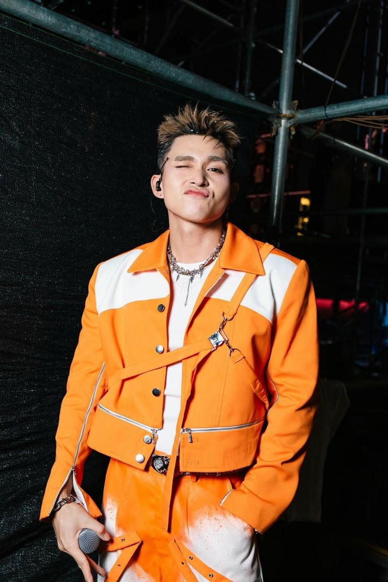 Hình nền Jun Phạm phong cách nhẹ nhàng tinh tế