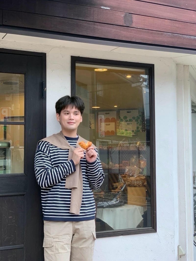 Hình nền Nguyễn Trần Trung Quân ngầu với ánh mắt mạnh mẽ