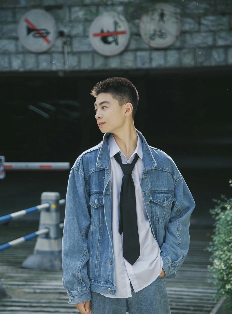 Khoảnh khắc giản dị của nam sinh ảnh trai đẹp 2k10