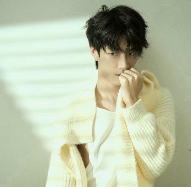 Khoảnh khắc nam sinh trẻ trung ảnh trai đẹp 2k7