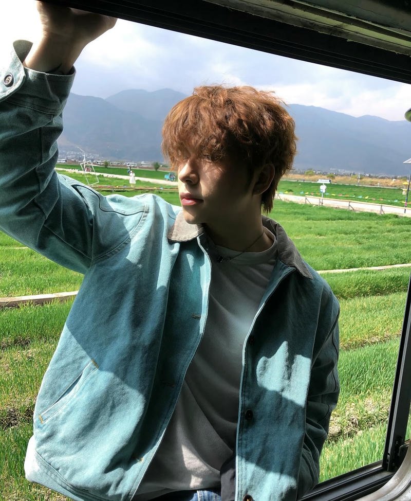 Nam nhân Douyin thần thái nổi bật gương mặt sắc nét