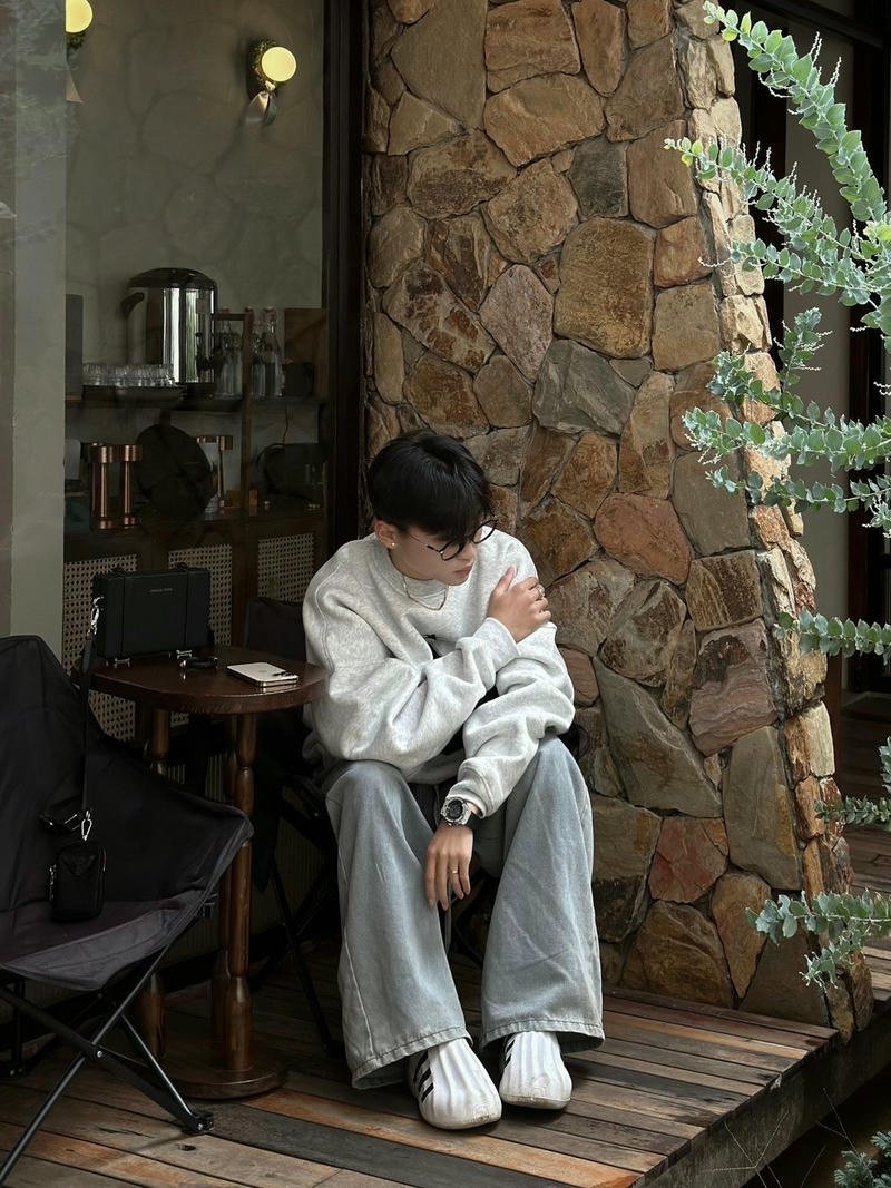 Nam sinh Việt Nam với gương mặt hiền lành