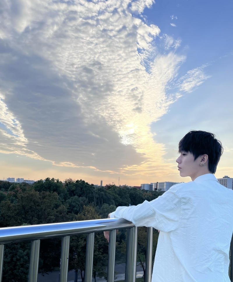 Nam sinh điển trai trong ảnh trai đẹp 2k7