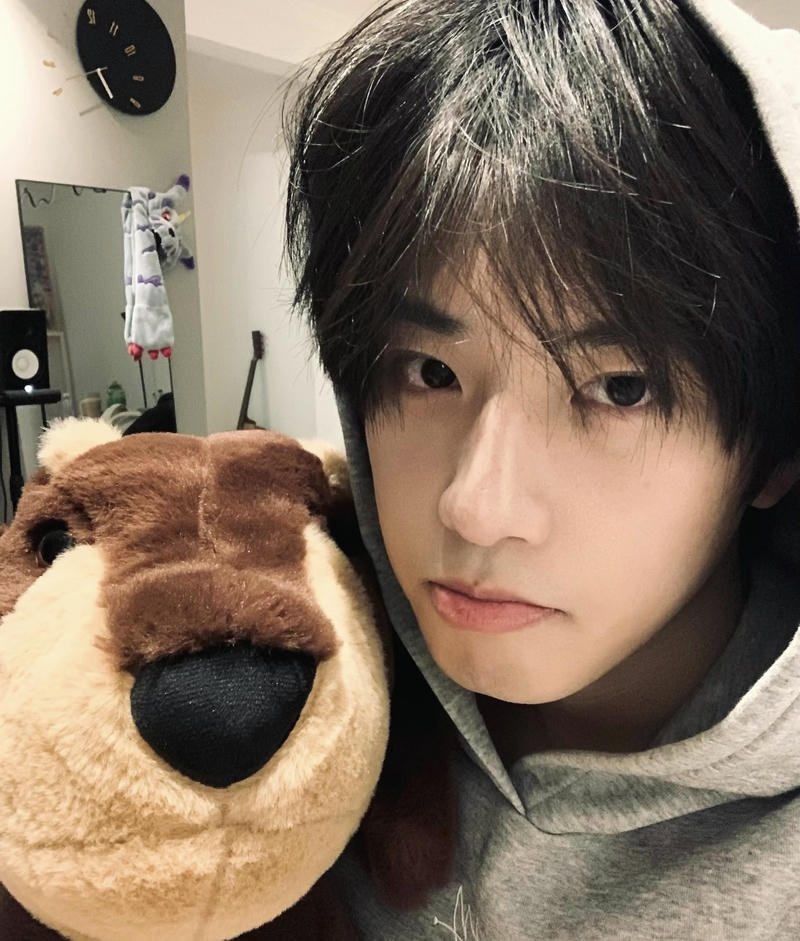 Nam sinh trẻ trung hợp làm avatar điện thoại