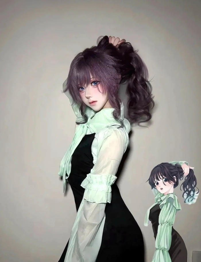 Nữ cosplayer hóa thân nhân vật anime dễ thương