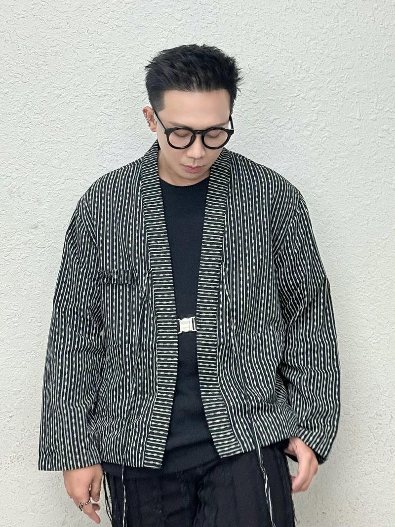Phong cách trẻ trung năng động Trấn Thành đẹp trai