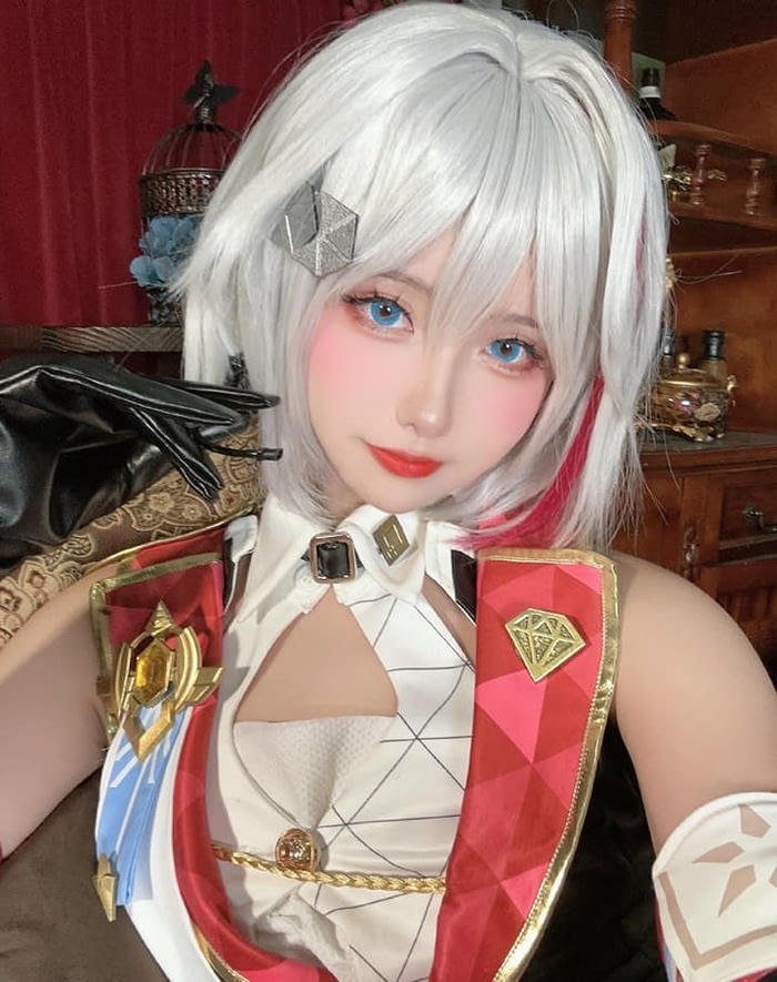 Tạo hình sáng tạo trong bộ sưu tập gái cosplay 3D