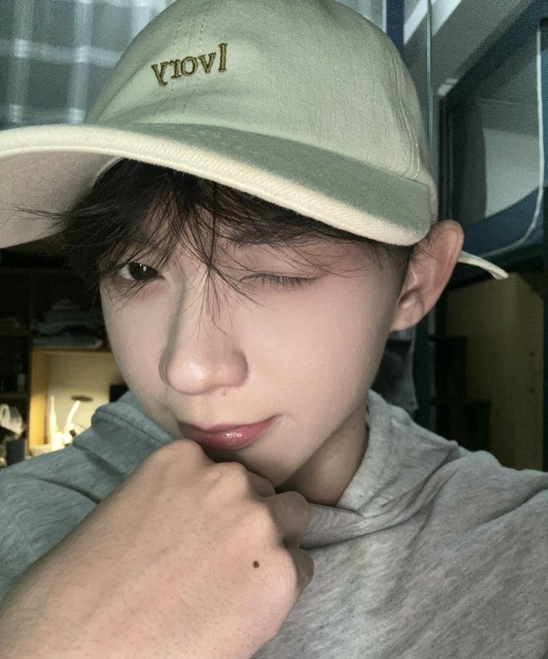 Thần thái dễ mến chuẩn ảnh trai đẹp cute