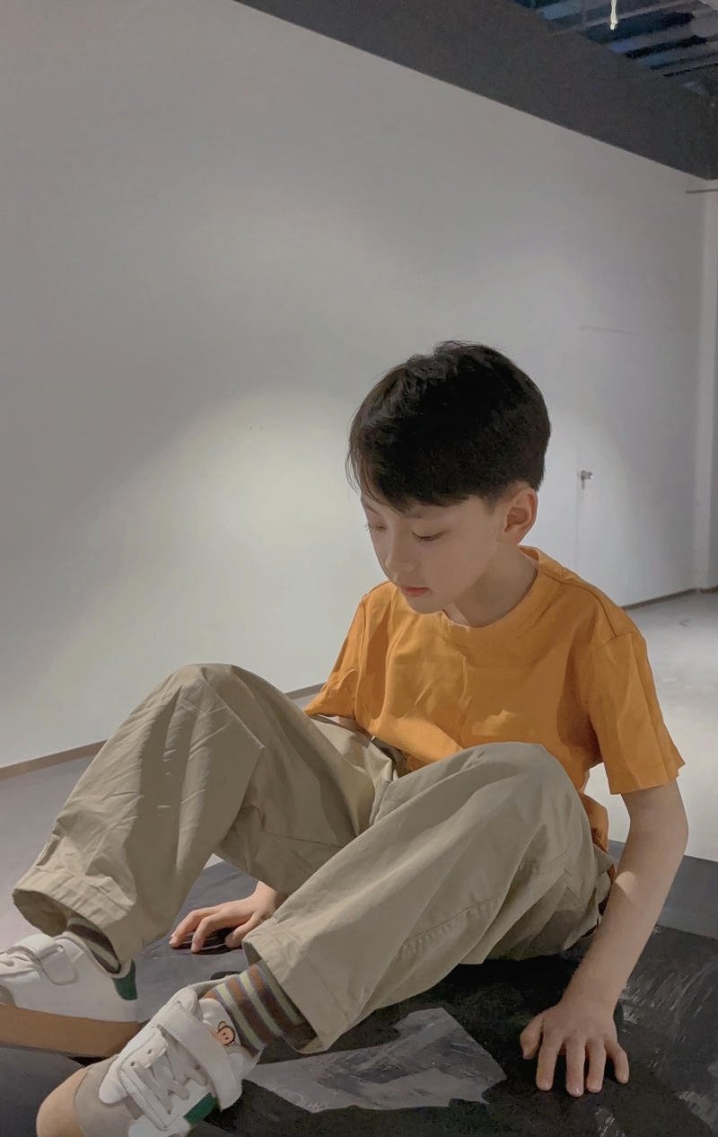 Vẻ điển trai tự nhiên của nam sinh trẻ ảnh trai đẹp 2k12