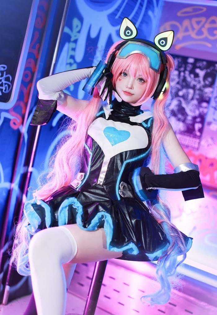 Visual nổi bật qua loạt ảnh gái xinh cosplay