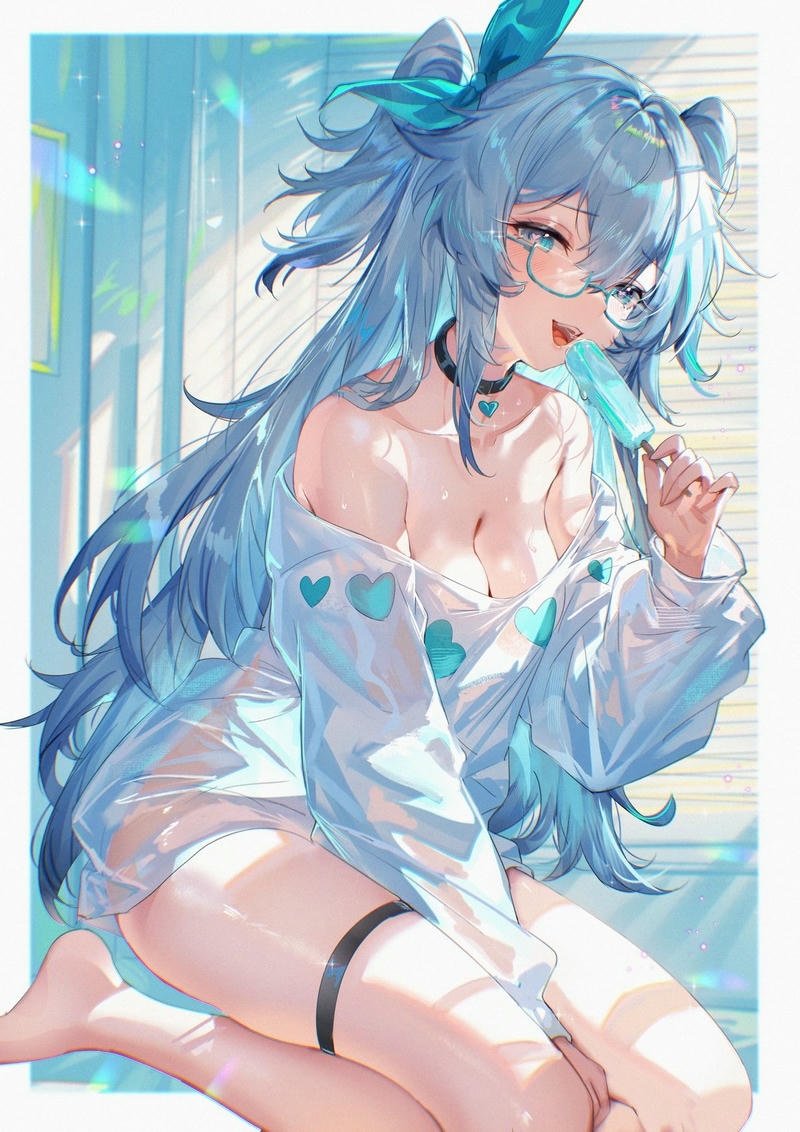 hình cô gái vú to anime với đường cong nổi bật