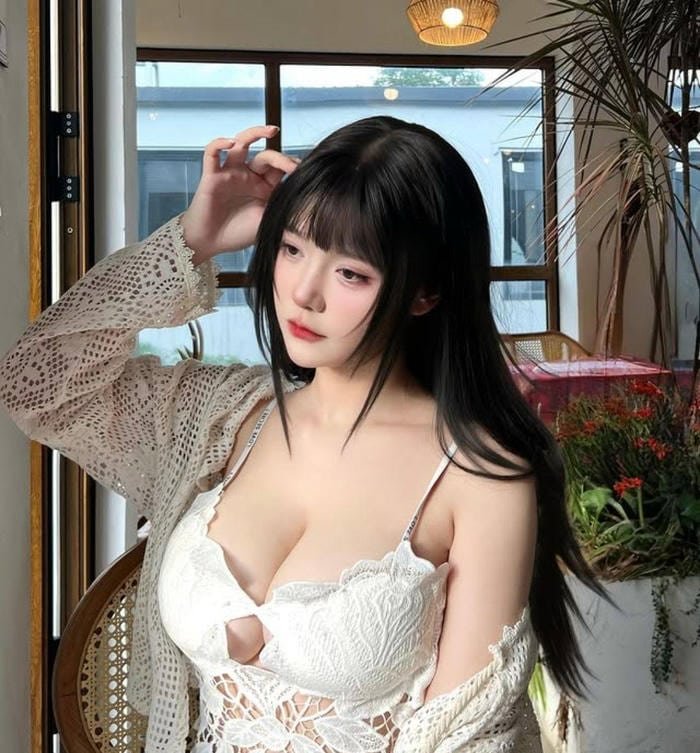 vú cực bự học sinh khoe thân hình nóng bỏng