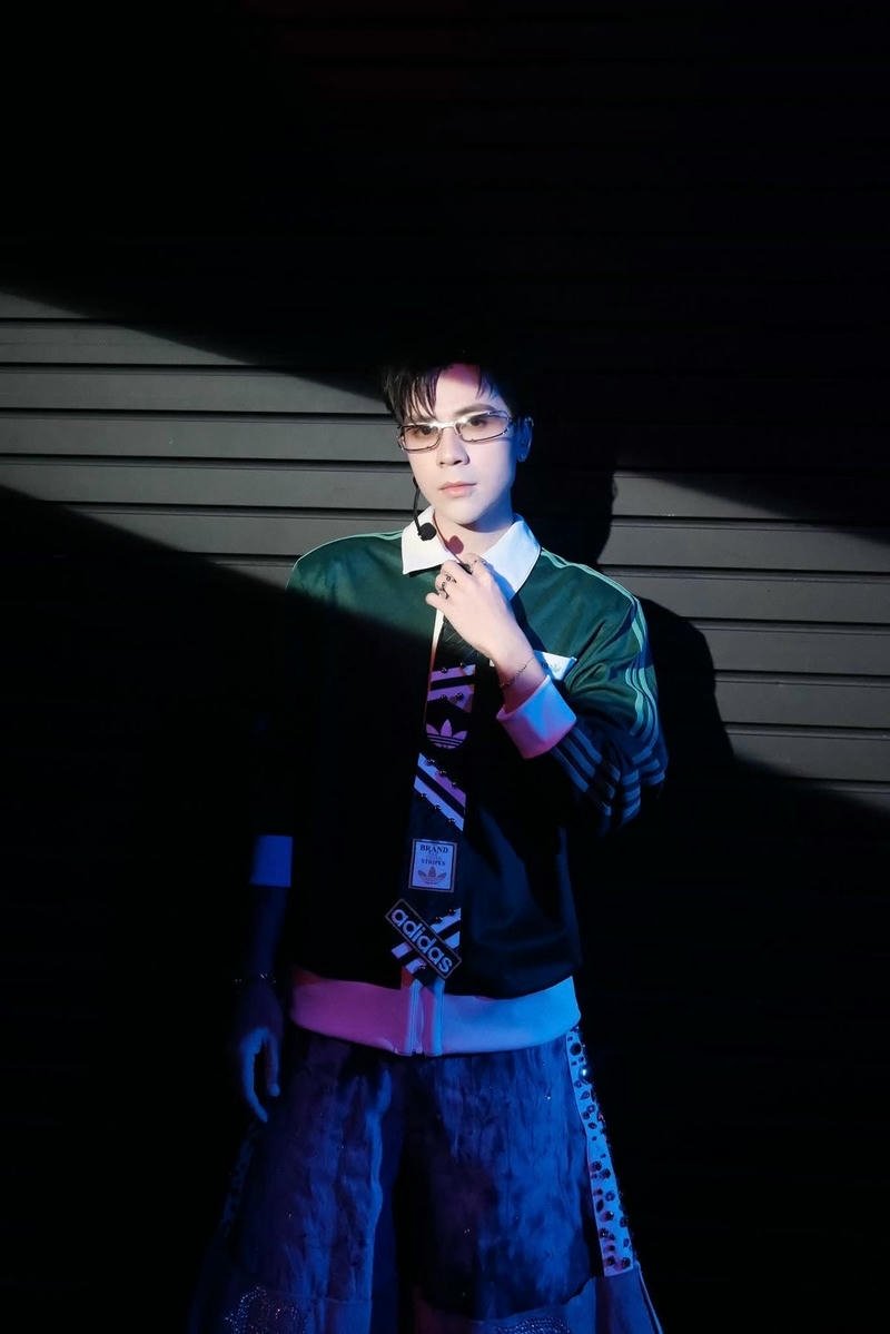 Ảnh nền Quang Hùng MasterD mềm mại cuốn hút