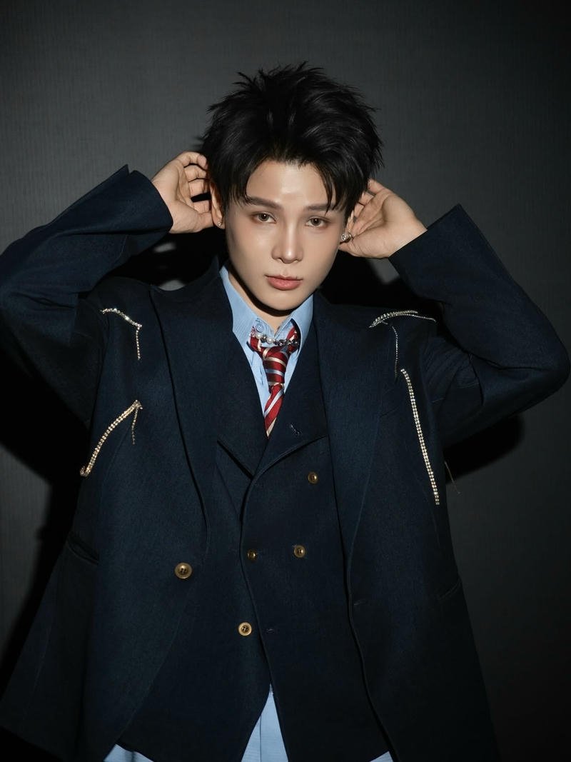 Ảnh nghệ sĩ trẻ Phạm Đình Thái Ngân phong cách riêng