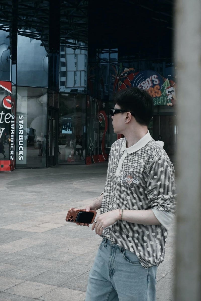 Ảnh phong cách đời thường làm hình nền Trịnh Thăng Bình