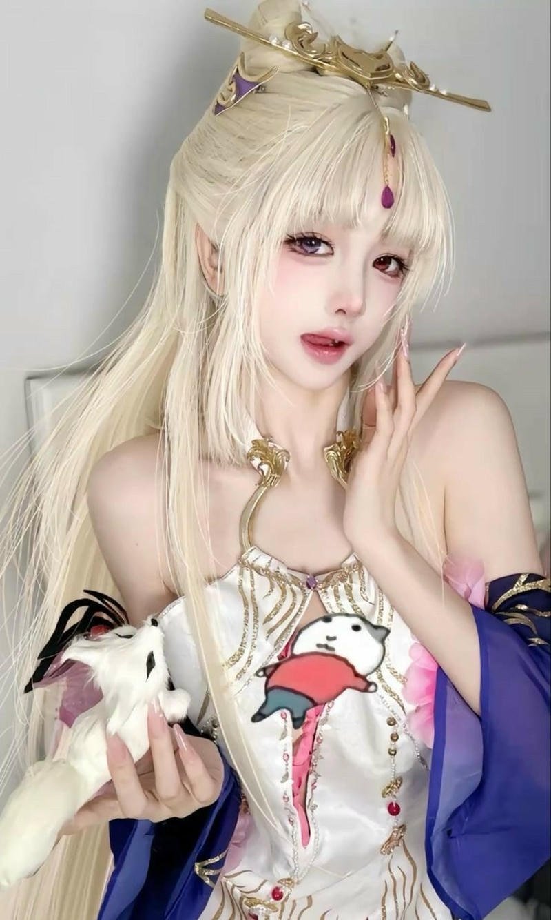 Hình nền anime cosplay đẹp cho điện thoại và máy tính