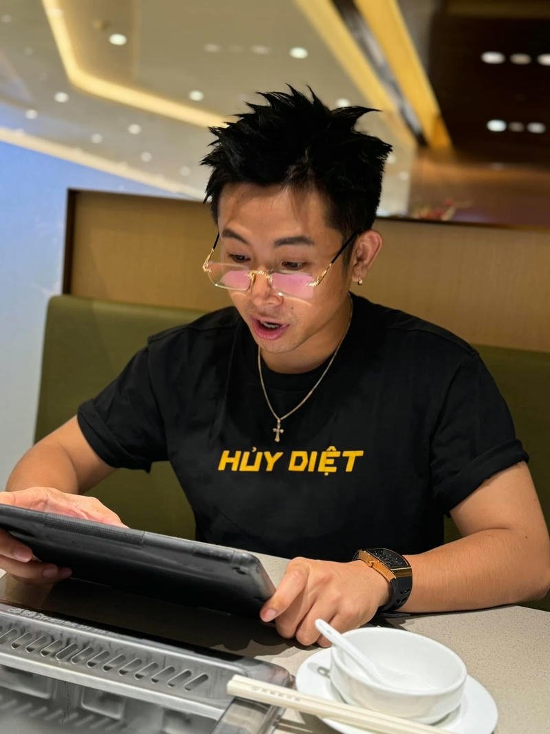 Hình nền đẹp Ricky Star cho máy tính