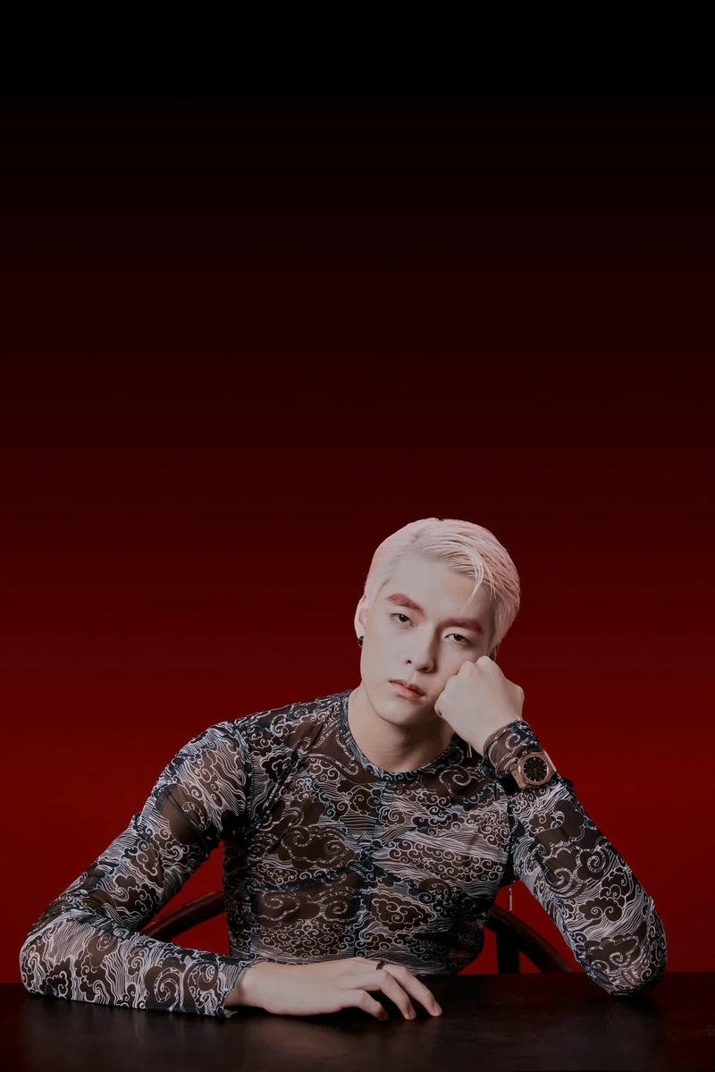 Phong thái tự tin Vĩnh Đam tạo điểm nhấn riêng