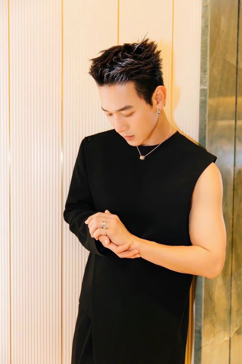 Ảnh Song Luân đơn giản nhưng vẫn rất cuốn hút