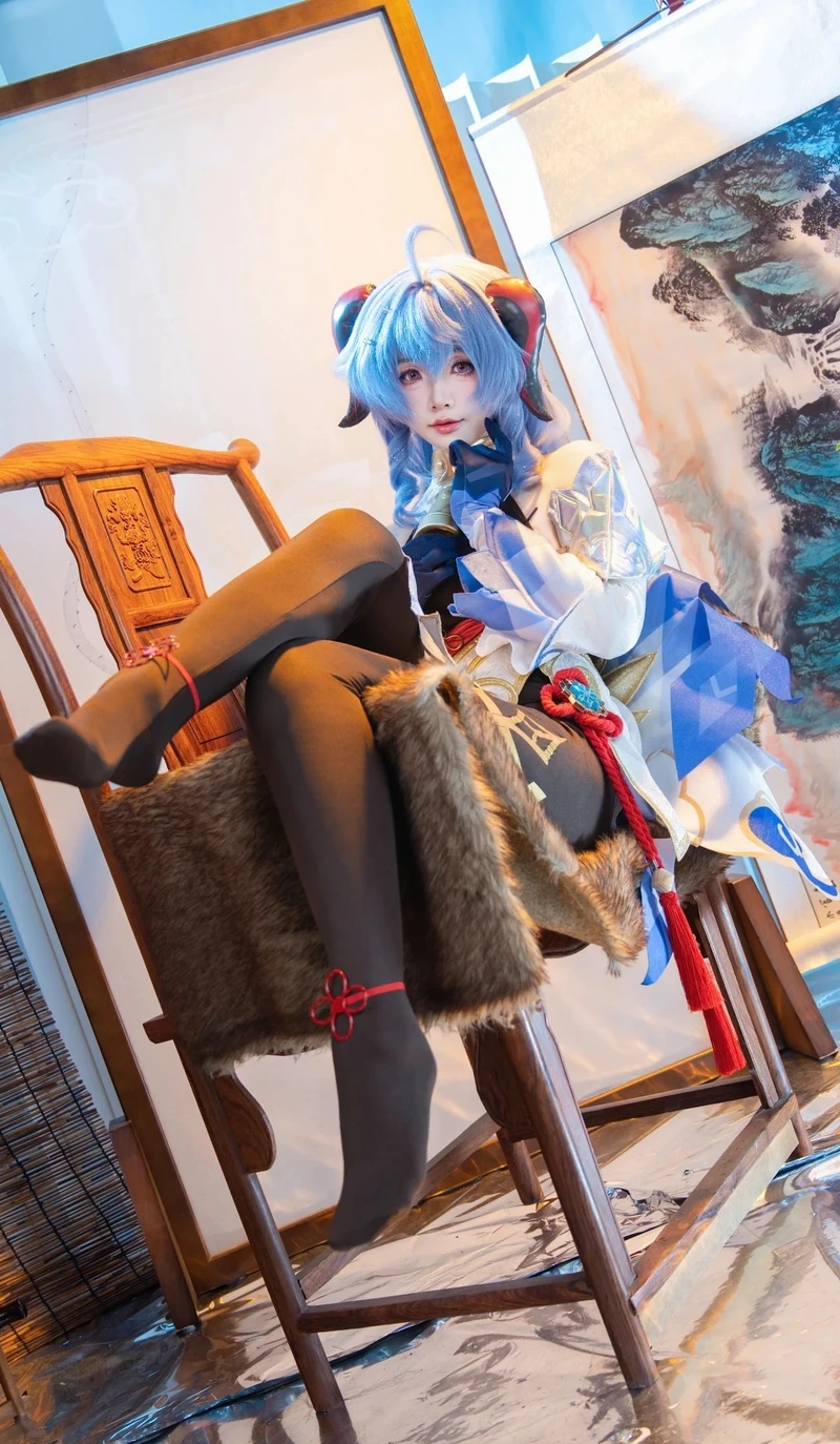 Ảnh cosplay Ganyu tạo hình nhân vật Genshin Impact nổi bật